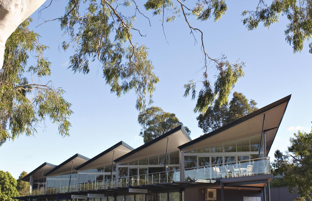 Central Avenue Apartments Margaret River Buitenkant foto