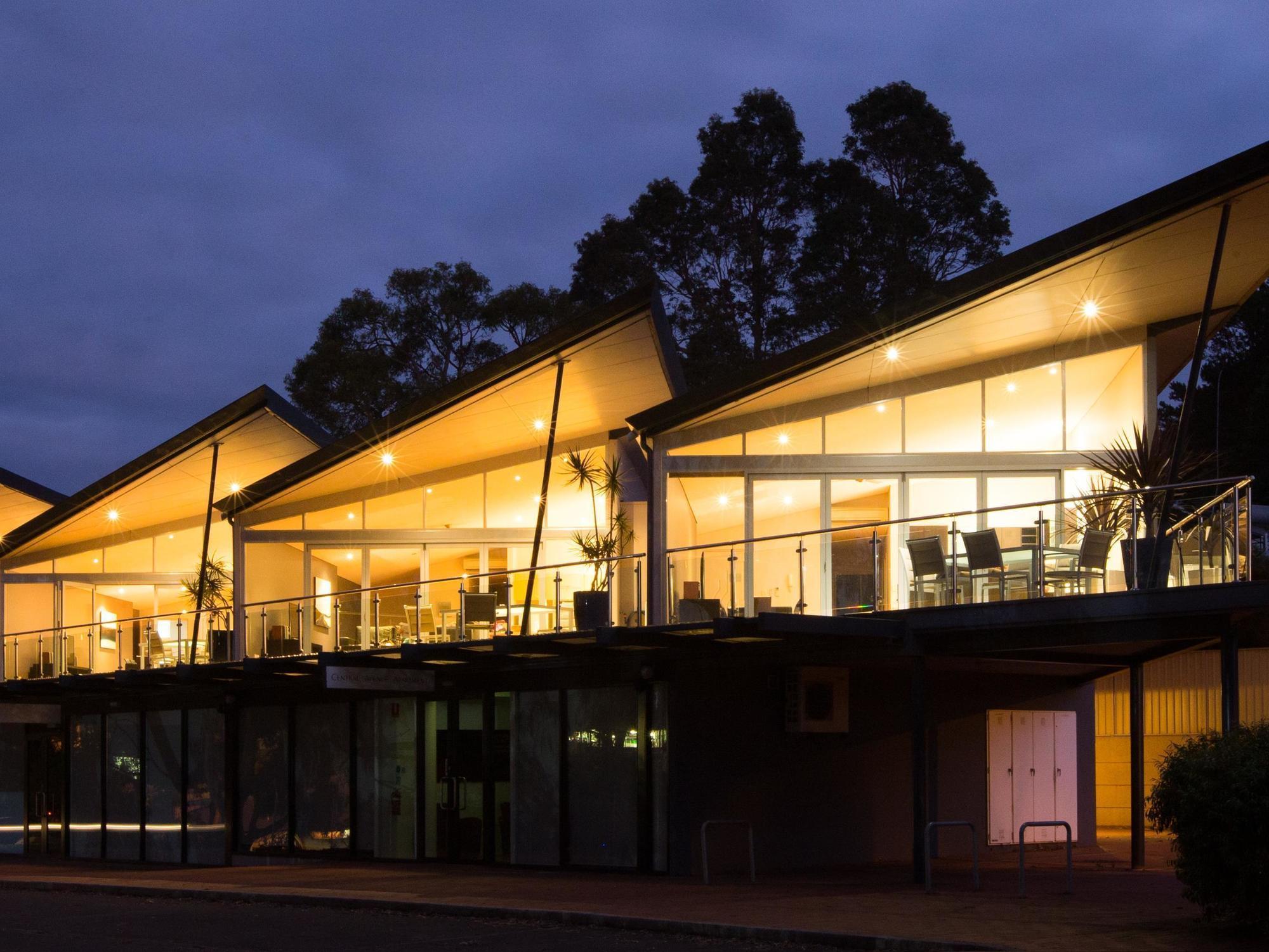 Central Avenue Apartments Margaret River Buitenkant foto