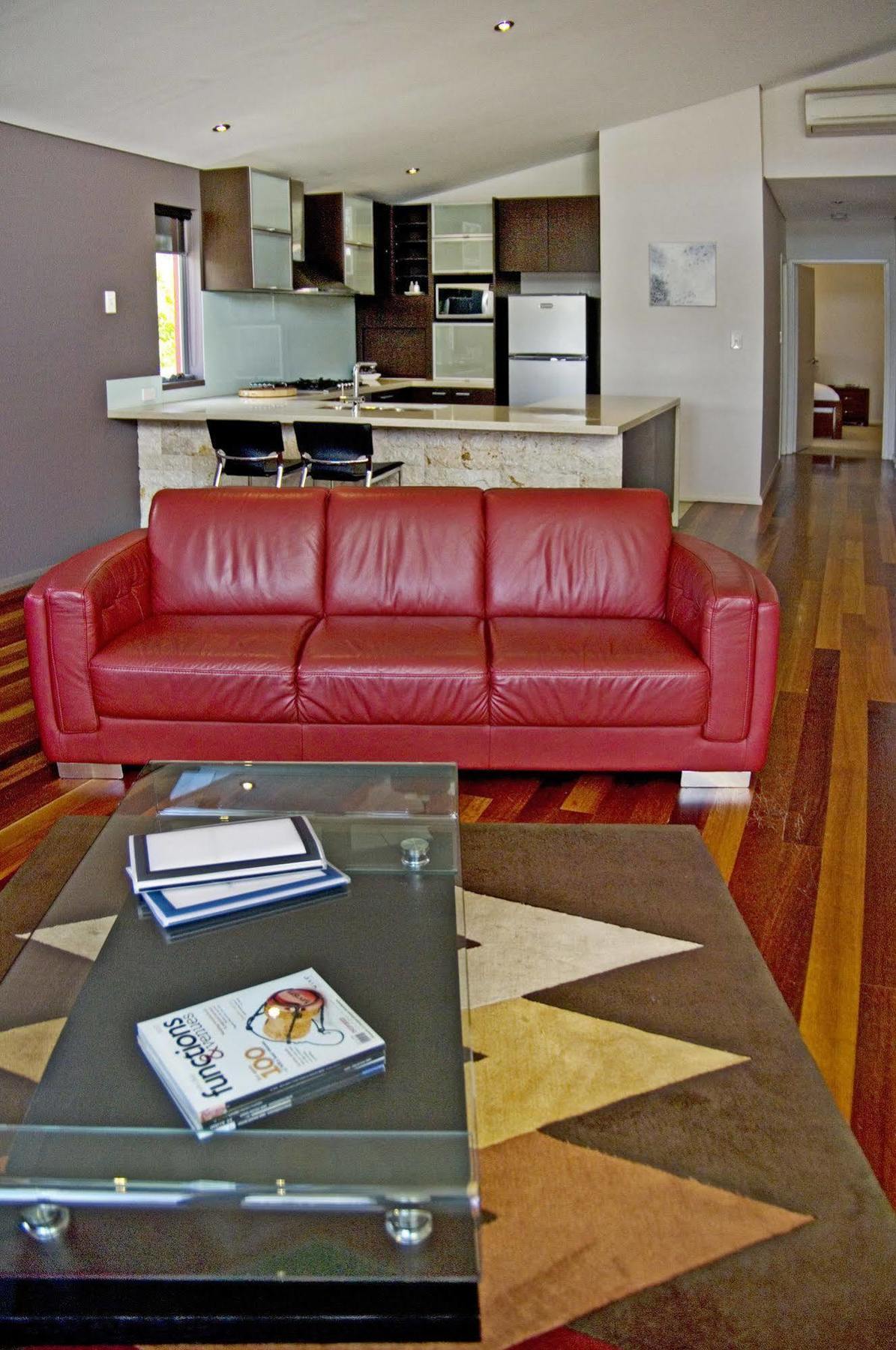 Central Avenue Apartments Margaret River Buitenkant foto