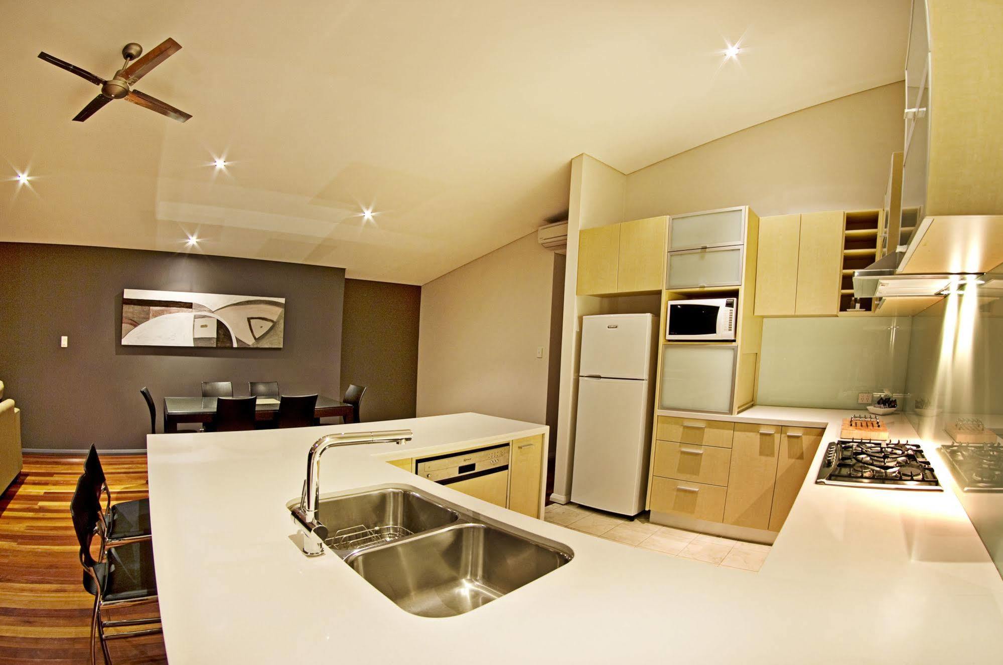 Central Avenue Apartments Margaret River Buitenkant foto